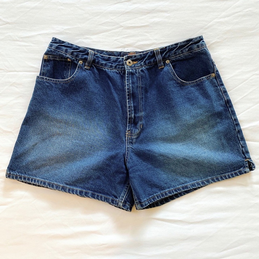 ✴️ Route 66 Highwaisted Denim Short ✴️